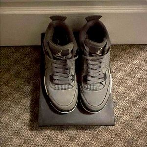 Jordan 4 cool grey
